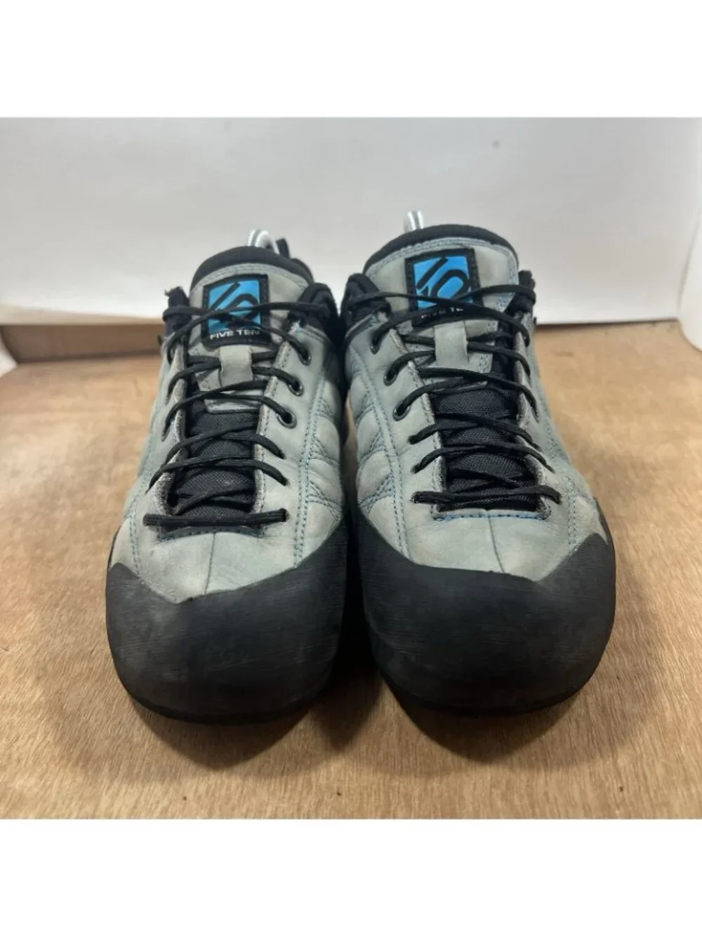 Five Ten 5.10 Guide Tennie Stealth Bike Shoes Sneakers Suede Womens Size 8